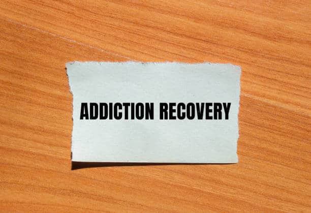 Read more about the article Cocaine Addiction Symptoms